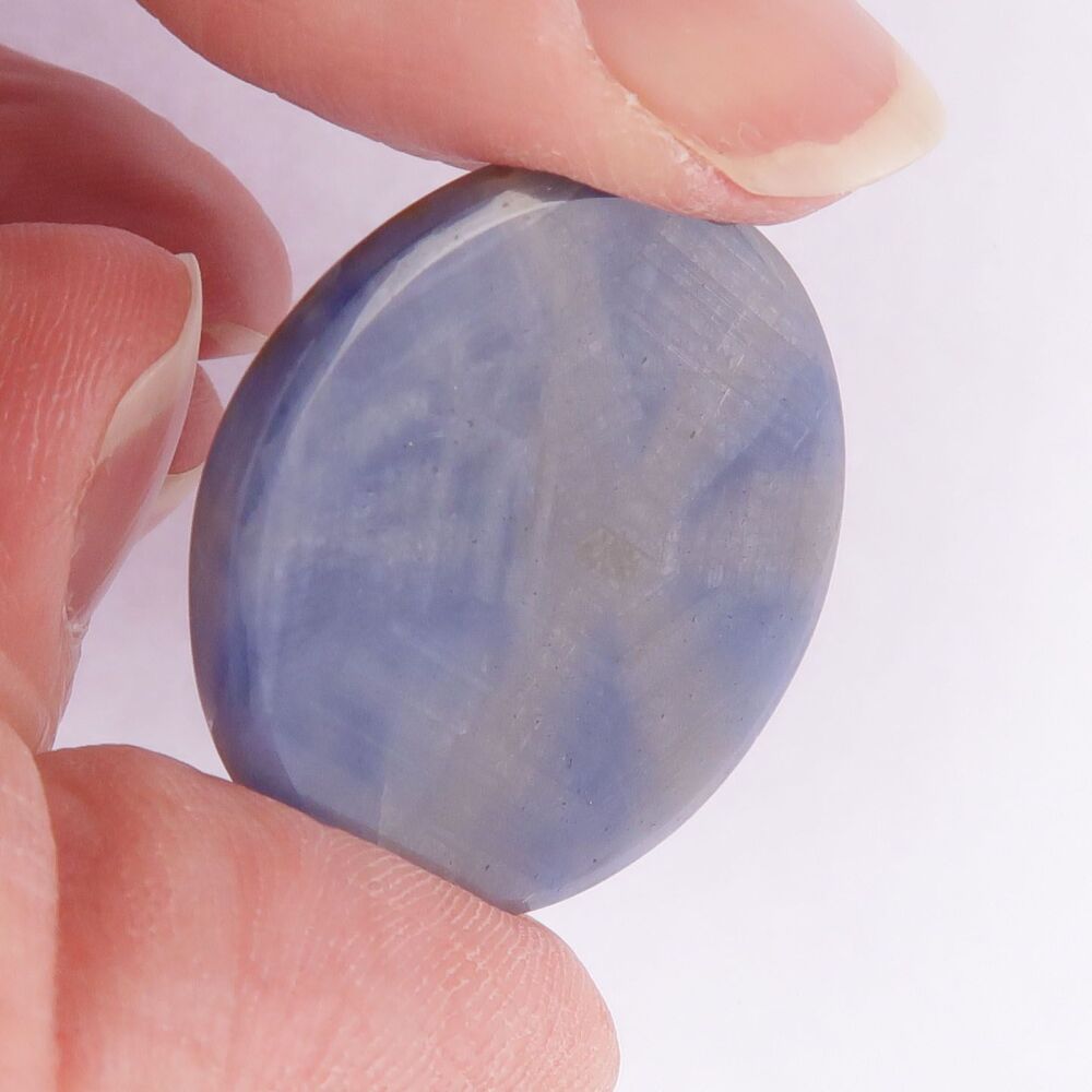 Sapphire with silver sheen trapiche-like inclusions - 3128