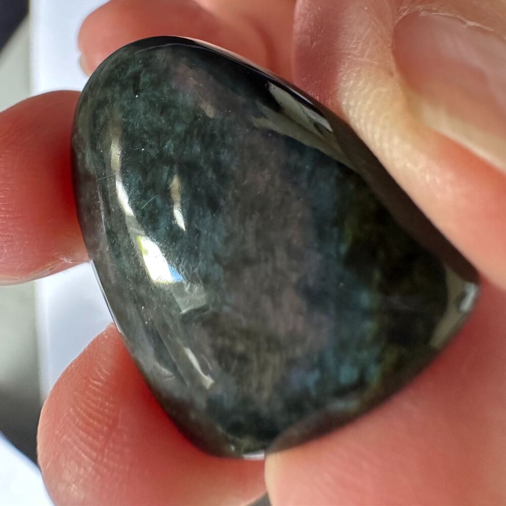 Velvet obsidian cabochon - 4415