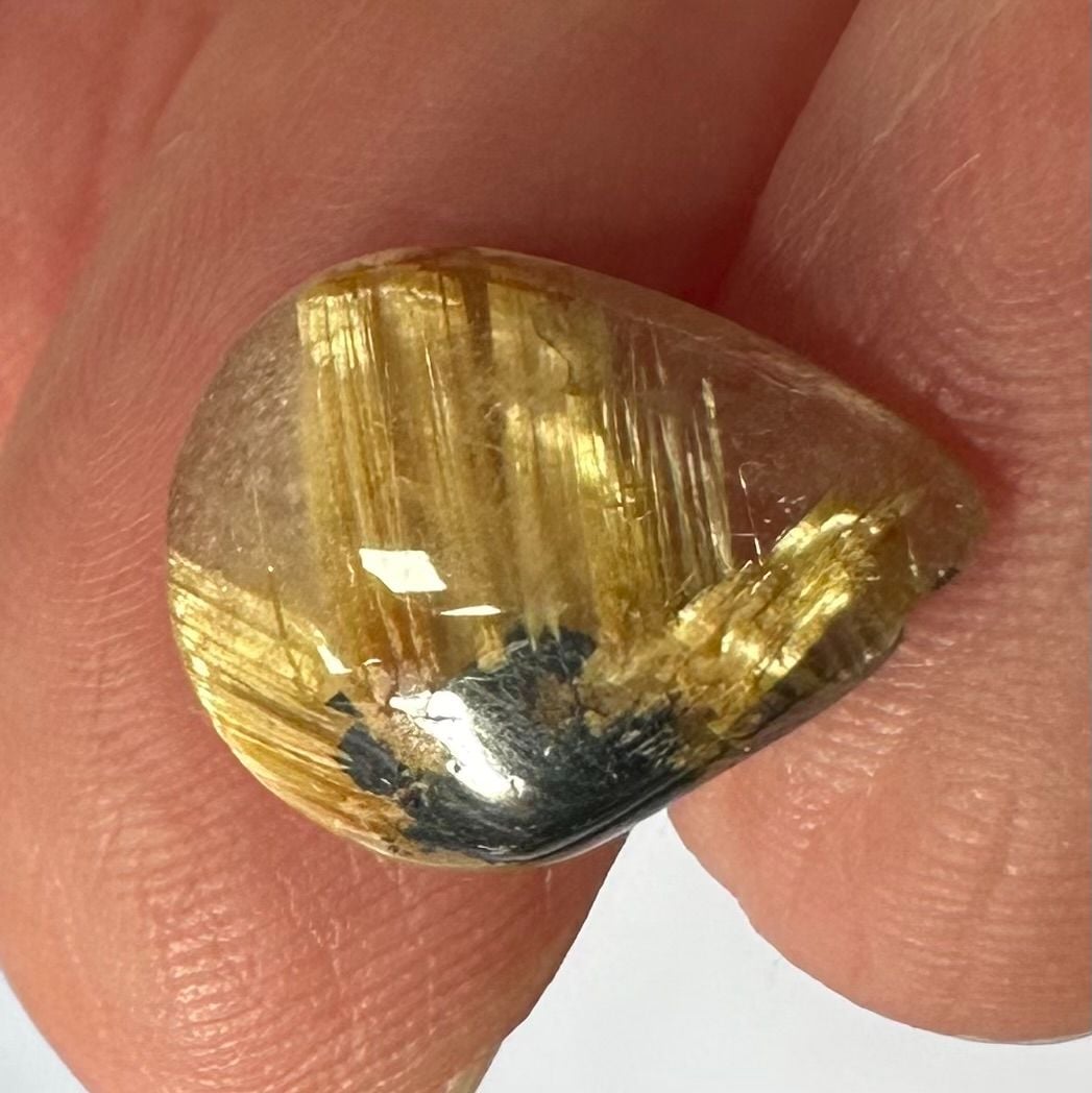 Rutilated quartz & hematite "star" cabochon - 4388