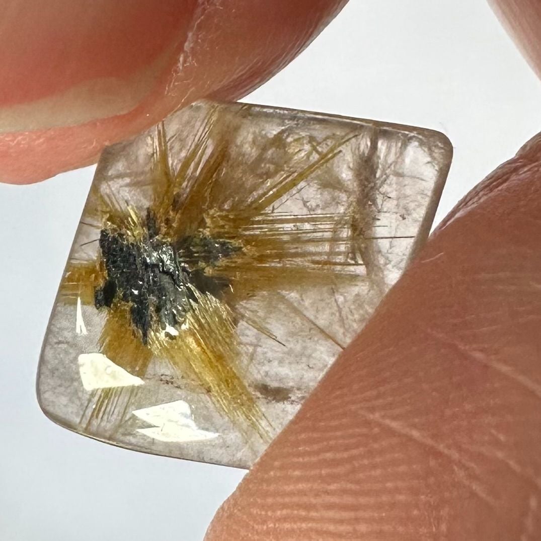 Rutilated quartz & hematite "star" cabochon - 4386