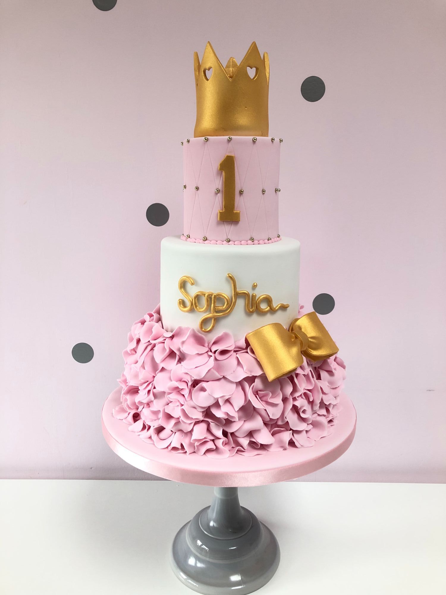 HJCD - celebration cakes (7)