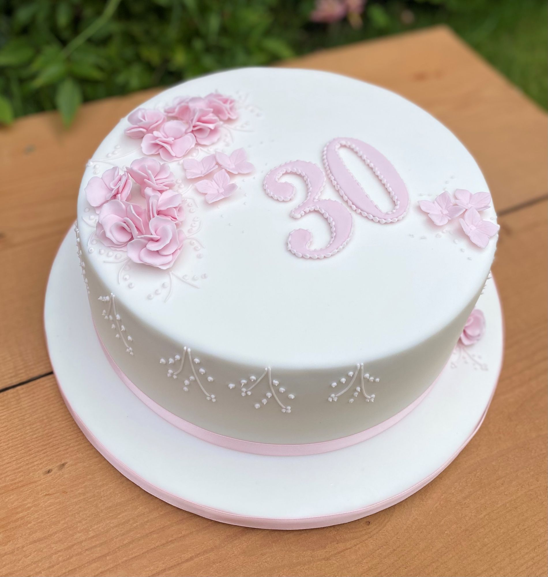 Helen Jane Cake Design, Christchurch, Dorset - celebration cakes (13)