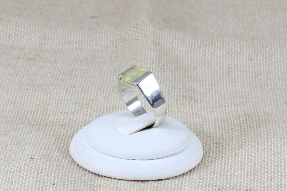 Silver Opaque Crystal Band Ring     #1464