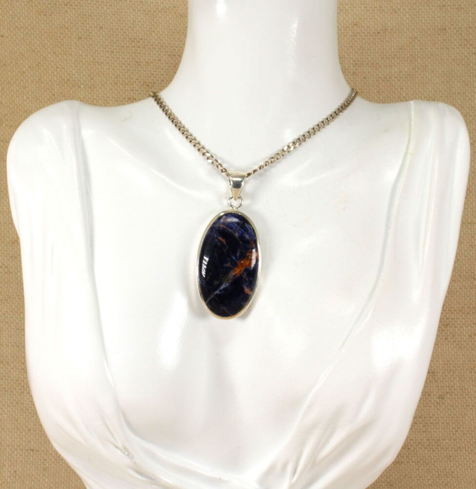 Silver  Agate Pendant & Chain  #3032