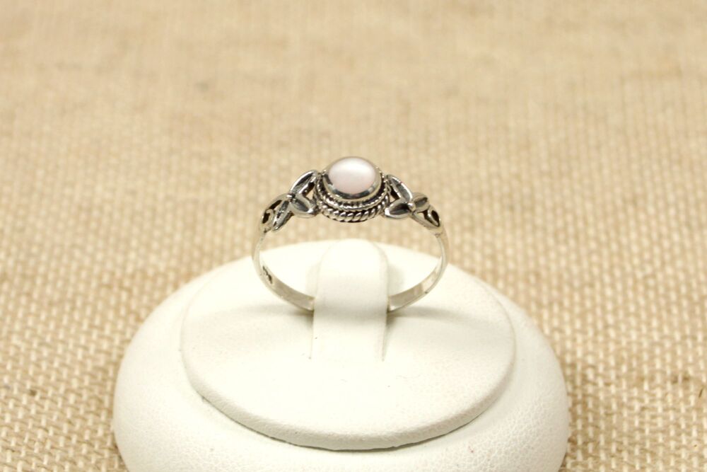 Silver & Mother of Pearl Ring  #3009