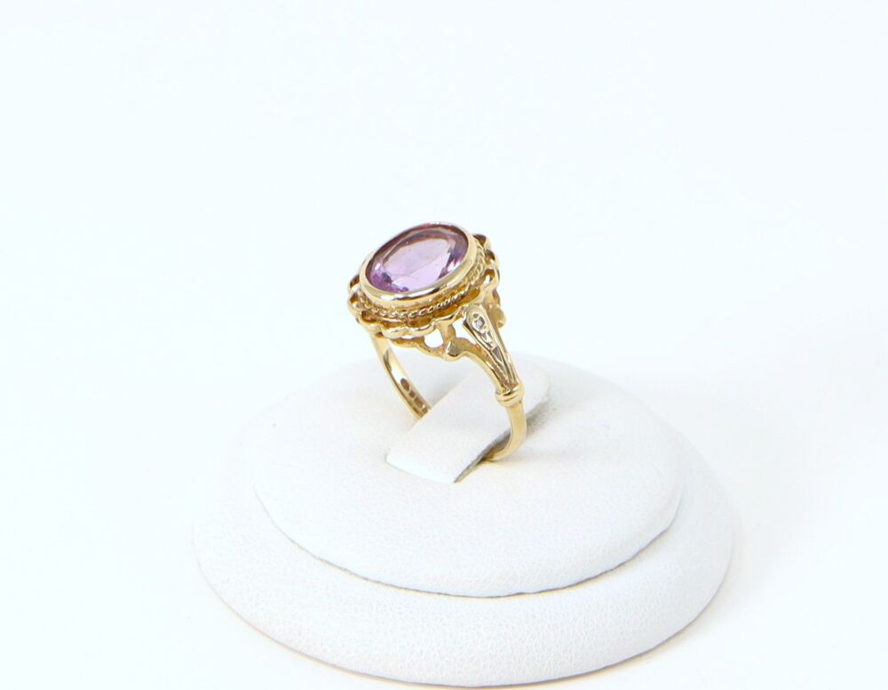 Vintage 9ct Gold Amethyst Ring  #0857