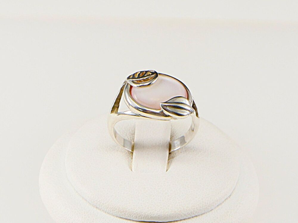 Silver Pink Shell Ring   #1427