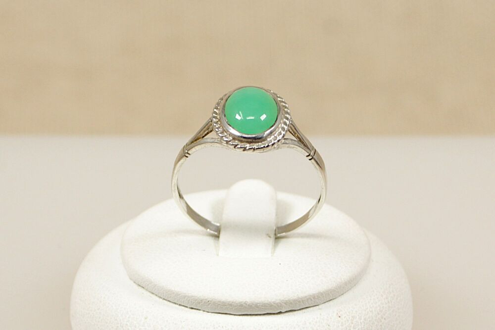 Vintage Silver & Chrysoprase Cabochon Ring  #2985