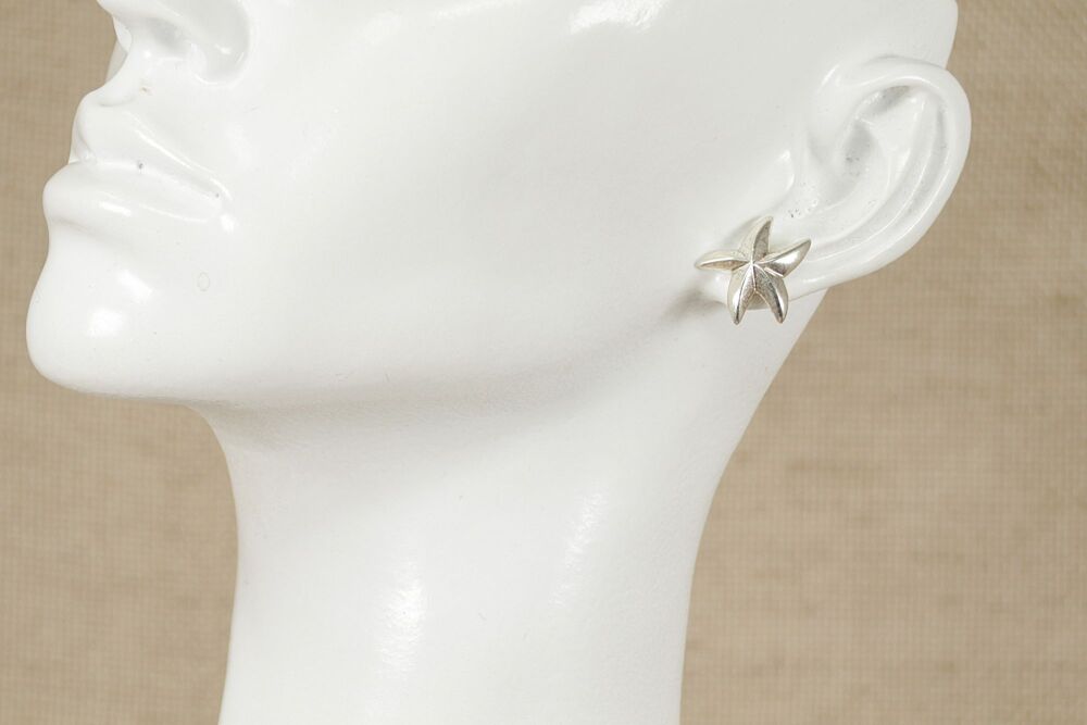 Silver Starfish design Stud Earrings  #3133