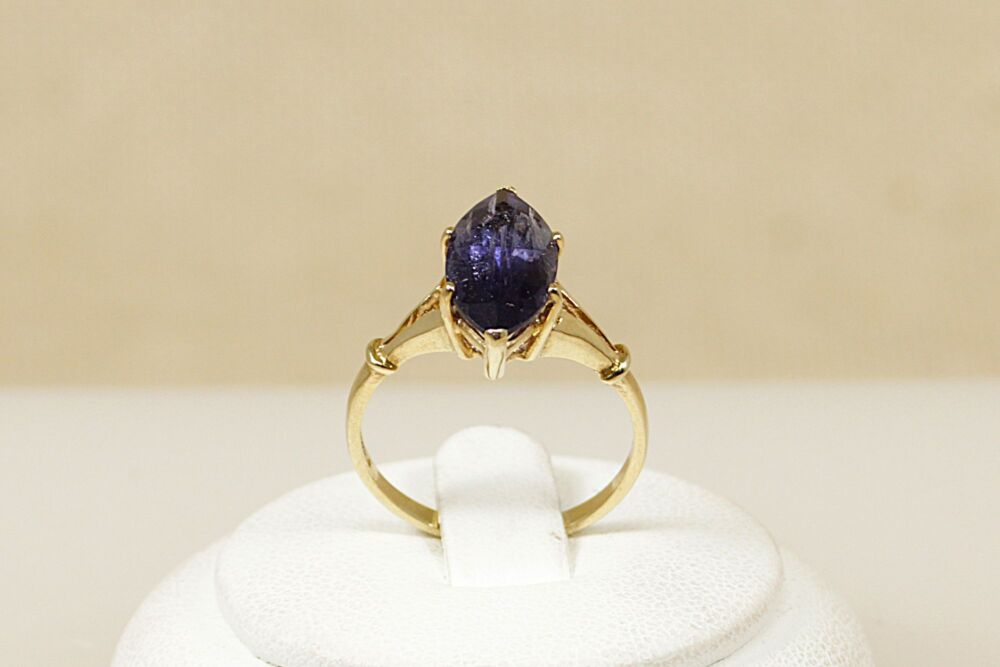 9ct Gold & Iolite Solitaire Ring  #3460