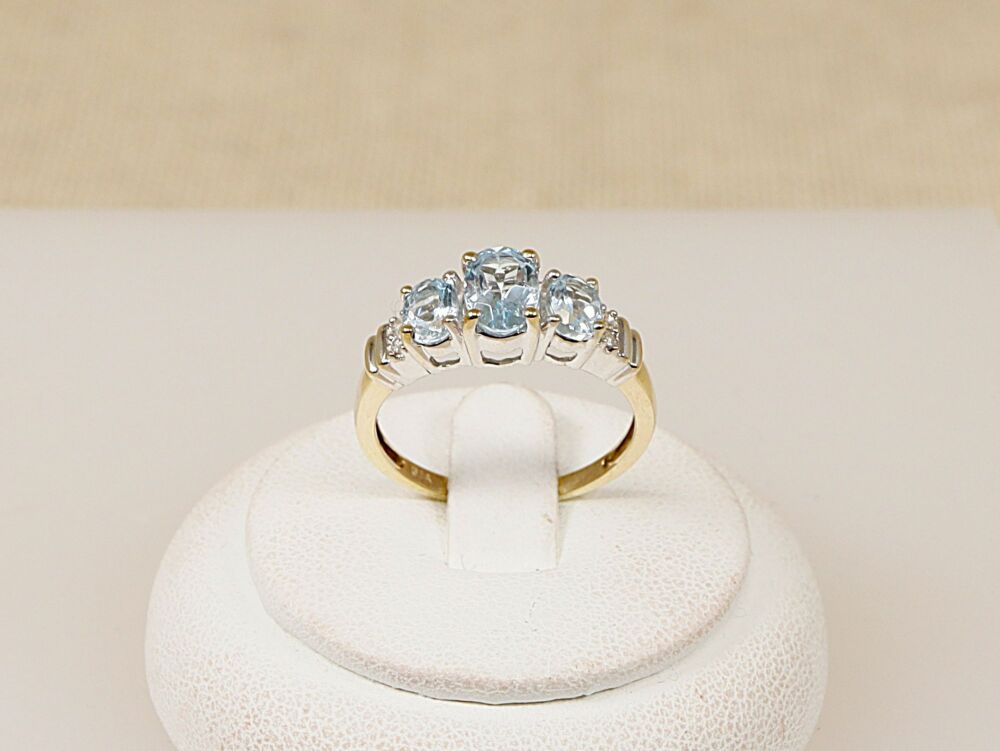 9ct Gold Blue Topaz & Diamond Trilogy Ring  #3515