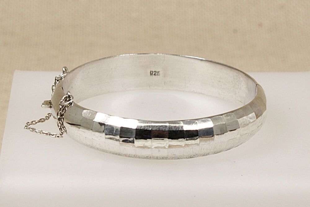 Vintage Silver Hinged Bangle  #3105