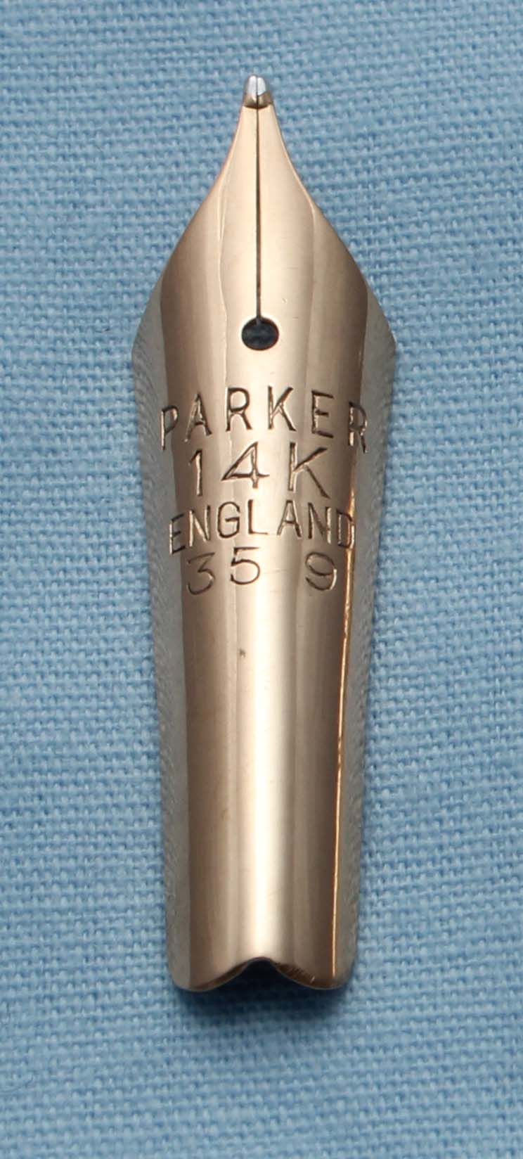 N389 - Parker Duofold Senior #35 Medium Nib
