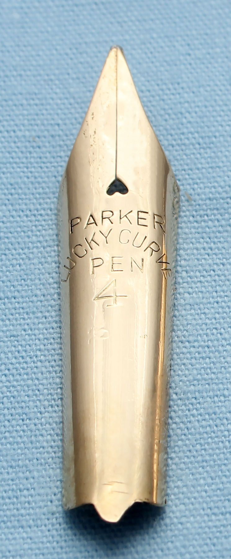 N480 - Parker Duofold Lucky Curve Medium Flex Nib