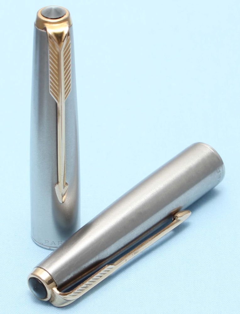 Parker 61 Deluxe Cap in Lustraloy with a Rolled Gold Clip. Made in the UK. 