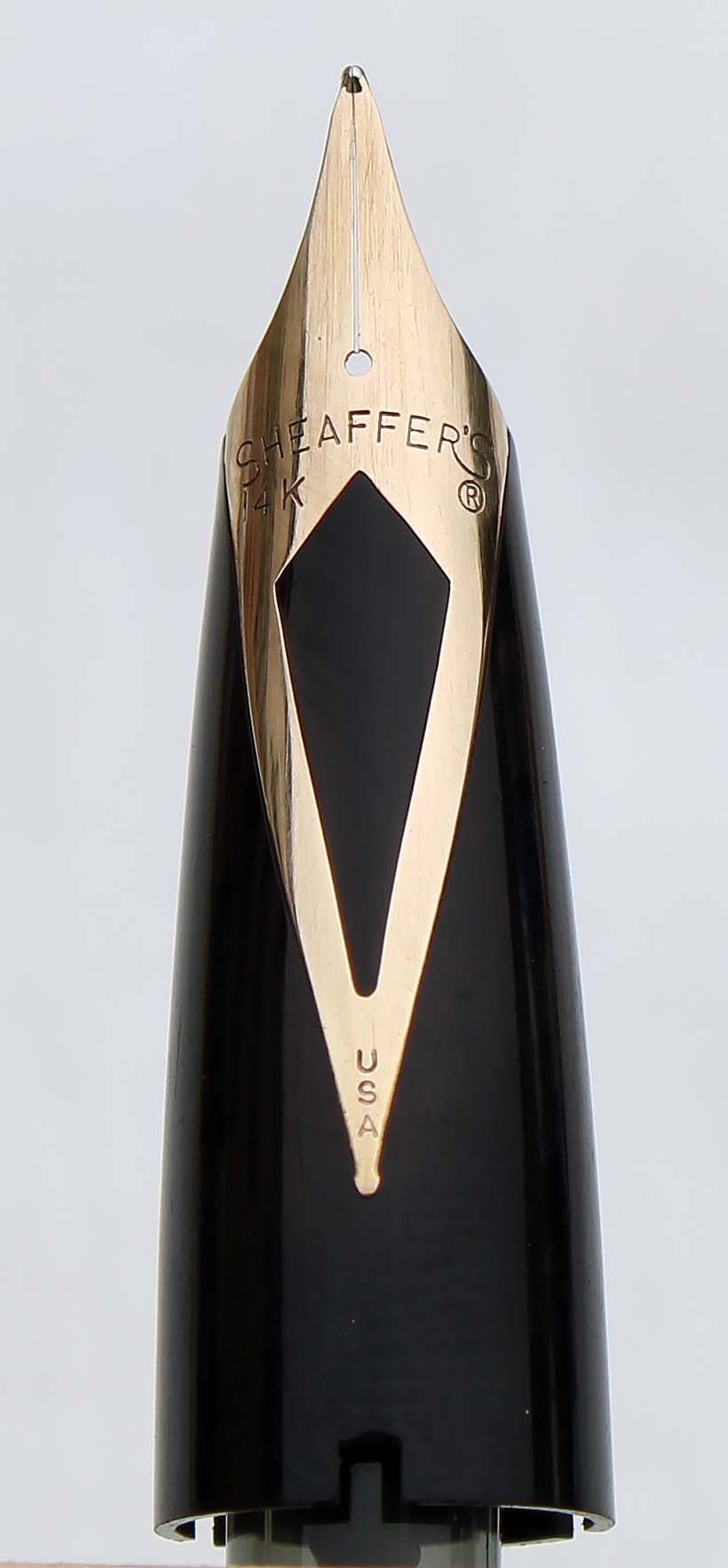 N744  - Sheaffer PFM Fine Nib - Black