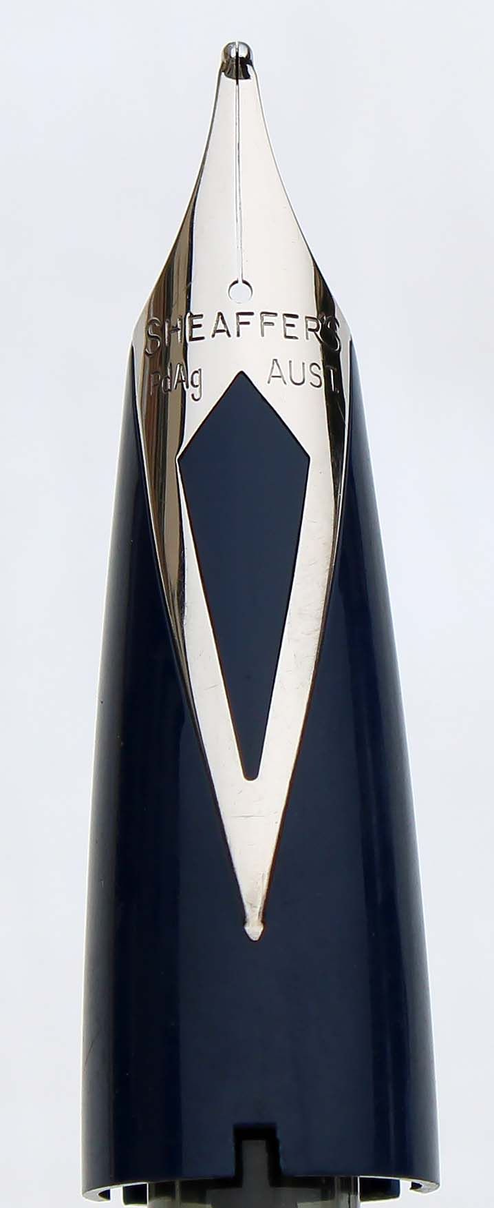 N746 - Sheaffer PFM Pd/Ag Medium Nib - Blue