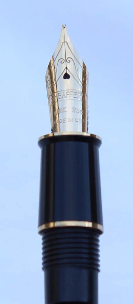 N884 - Sheaffer Connoisseur Medium Nib