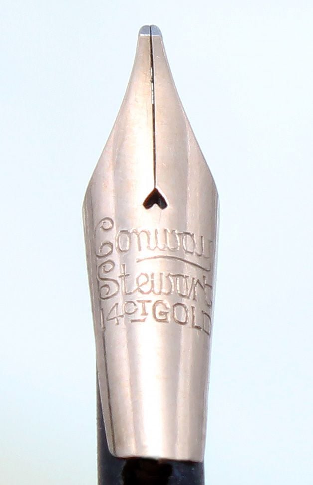 N832 - Conway Stewart Dinkie Broad Nib