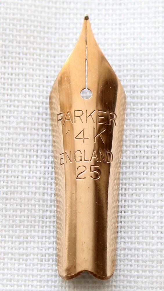 N982- Parker Duofold #25 Fine Nib