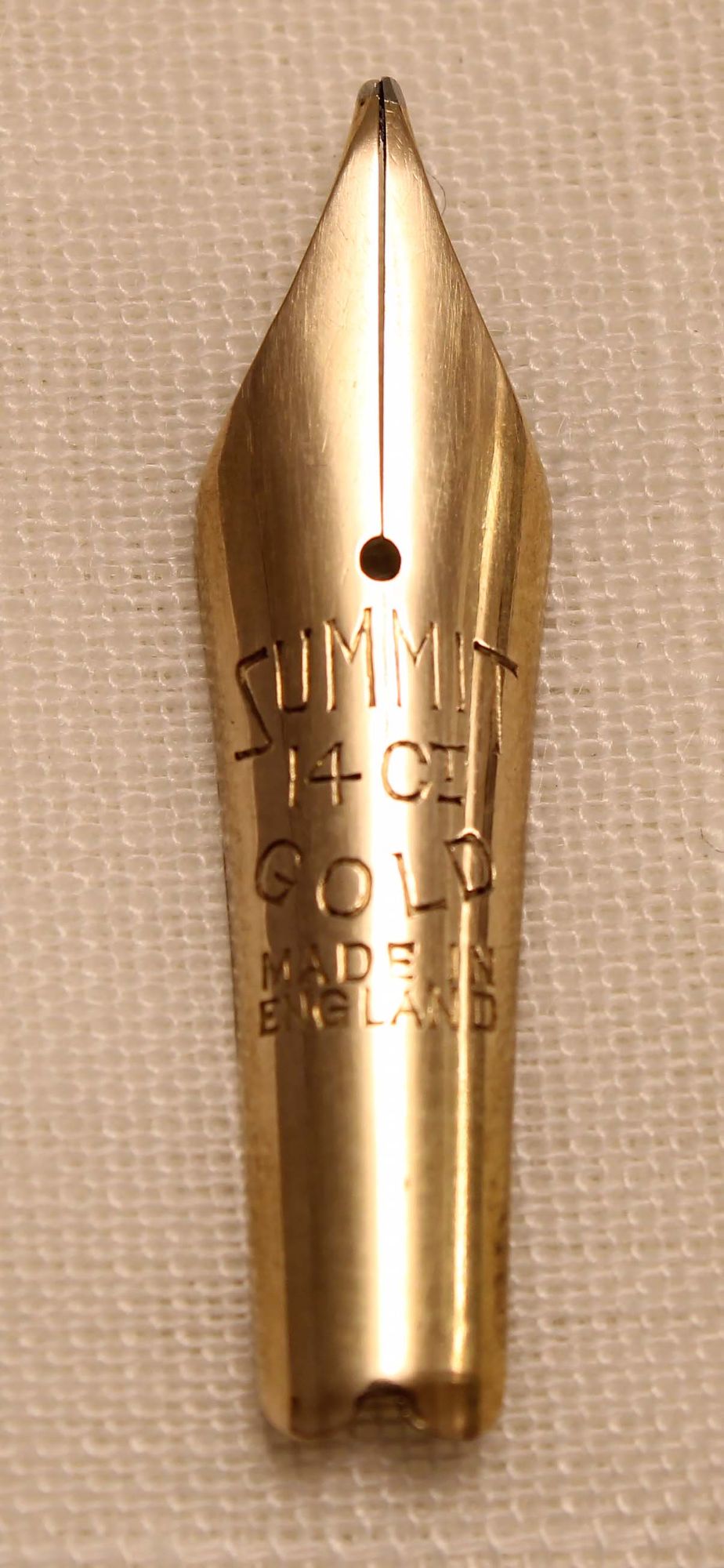 N1323 -Summit Medium Semi Flex Nib