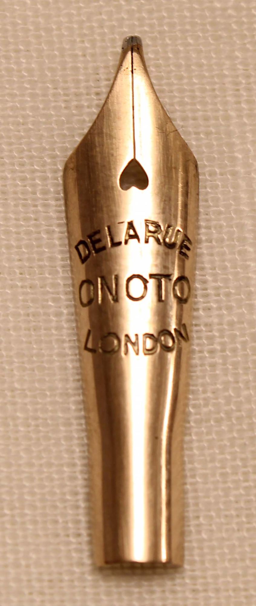 N1317 - Onoto De La Rue Broad Nib