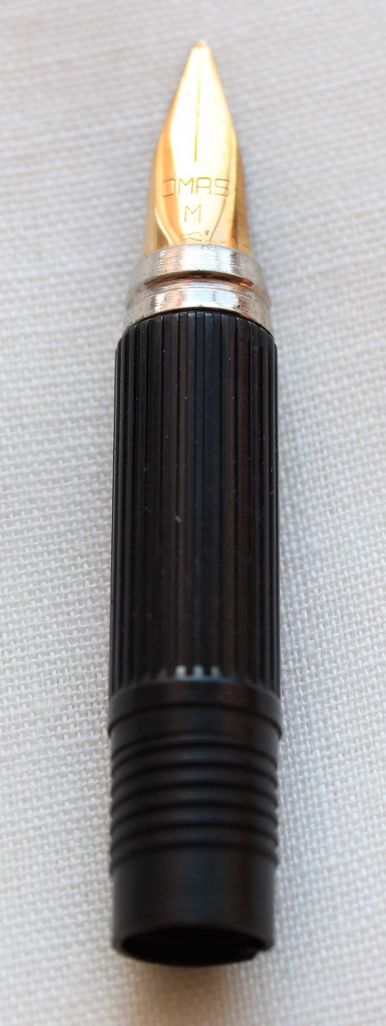 N1069 - Omas Rinascimento Medium Nib