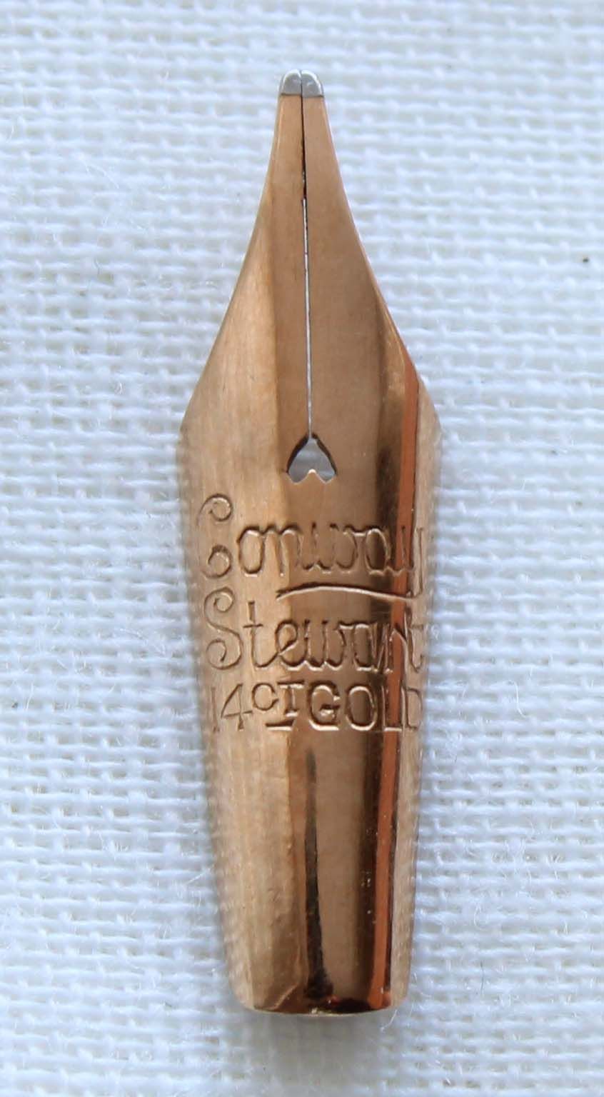 N832 - Conway Stewart Dinkie Broad Nib