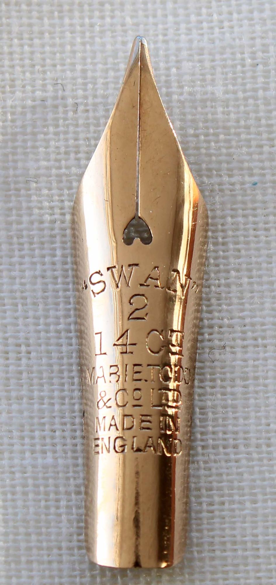 N1085 -Mabie Todd Swan No.2 Medium Nib