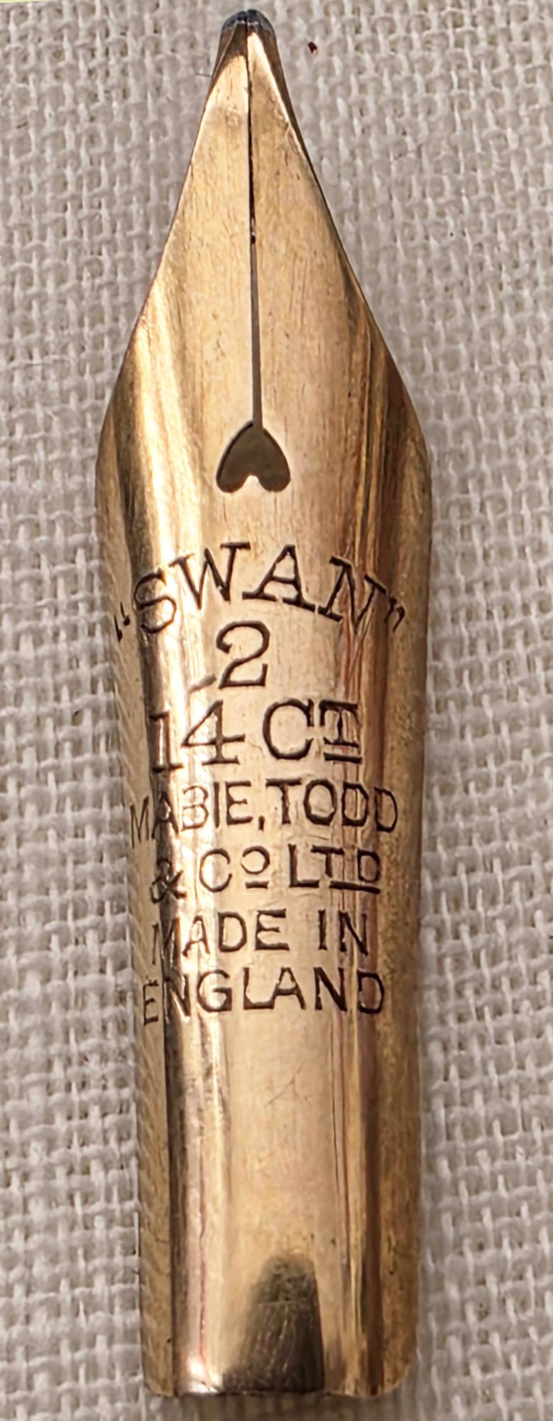 N1148 -Mabie Todd Swan No.2 Broad Nib