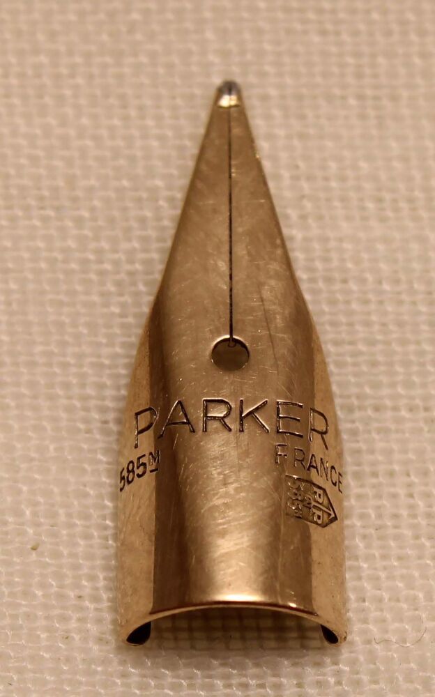 N1304 - Parker 75 Medium Nib.