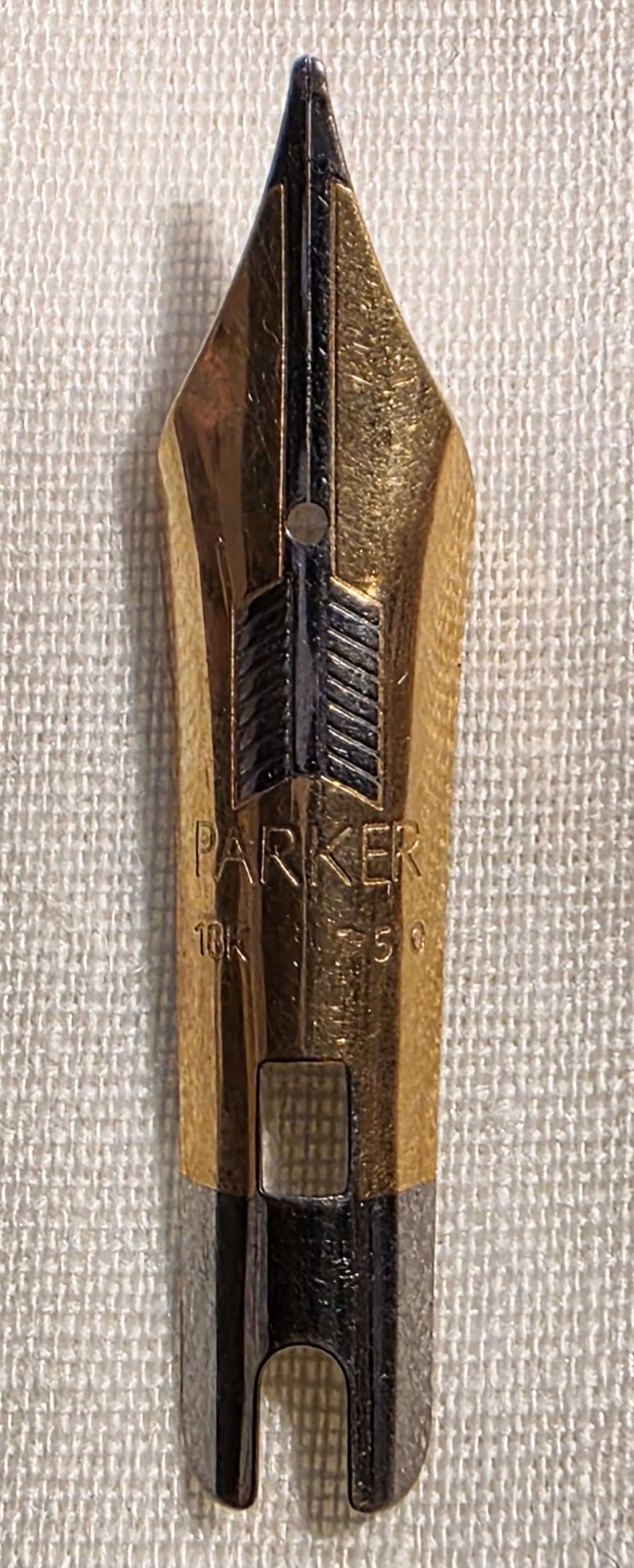 N1156 - Parker Duofold Centennial Medium Nib