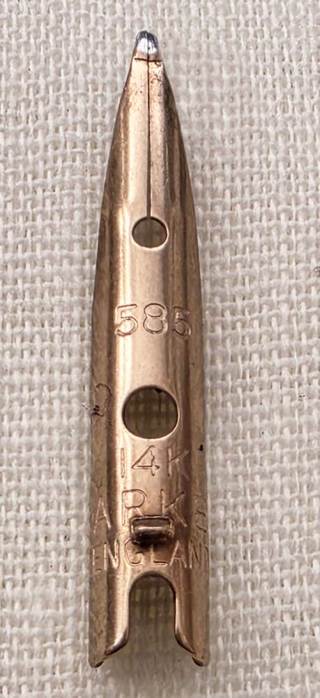 N1157 - Parker 61 Broad Nib