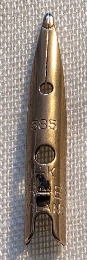 N1164 - Parker 61 Broad Nib
