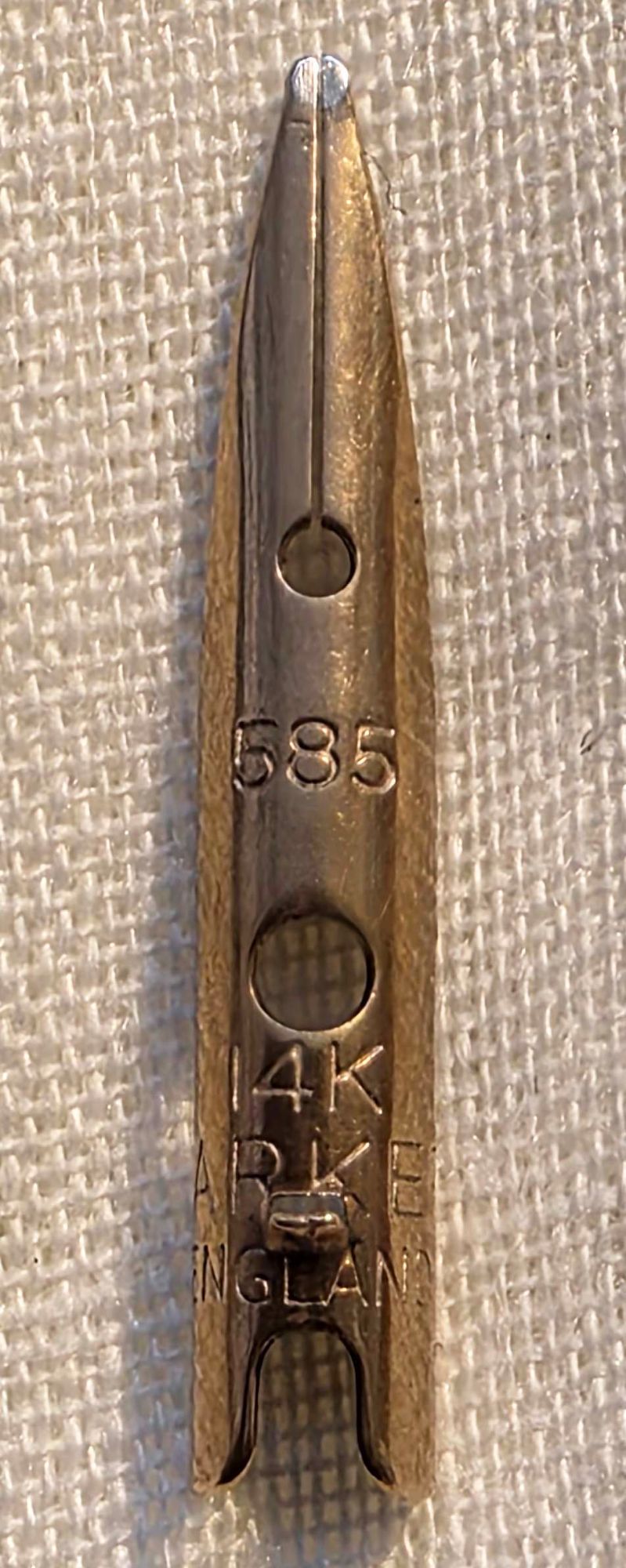 N1167 - Parker 61 Broad Nib