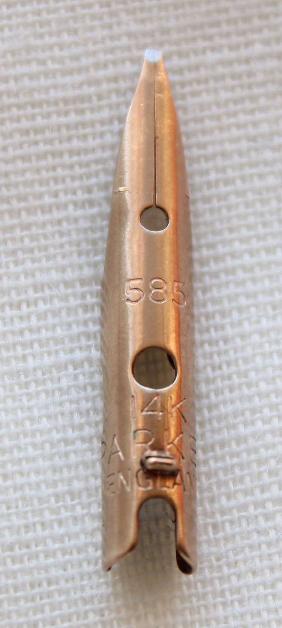 N1337 - Parker 61 Broad Italic Stub Nib