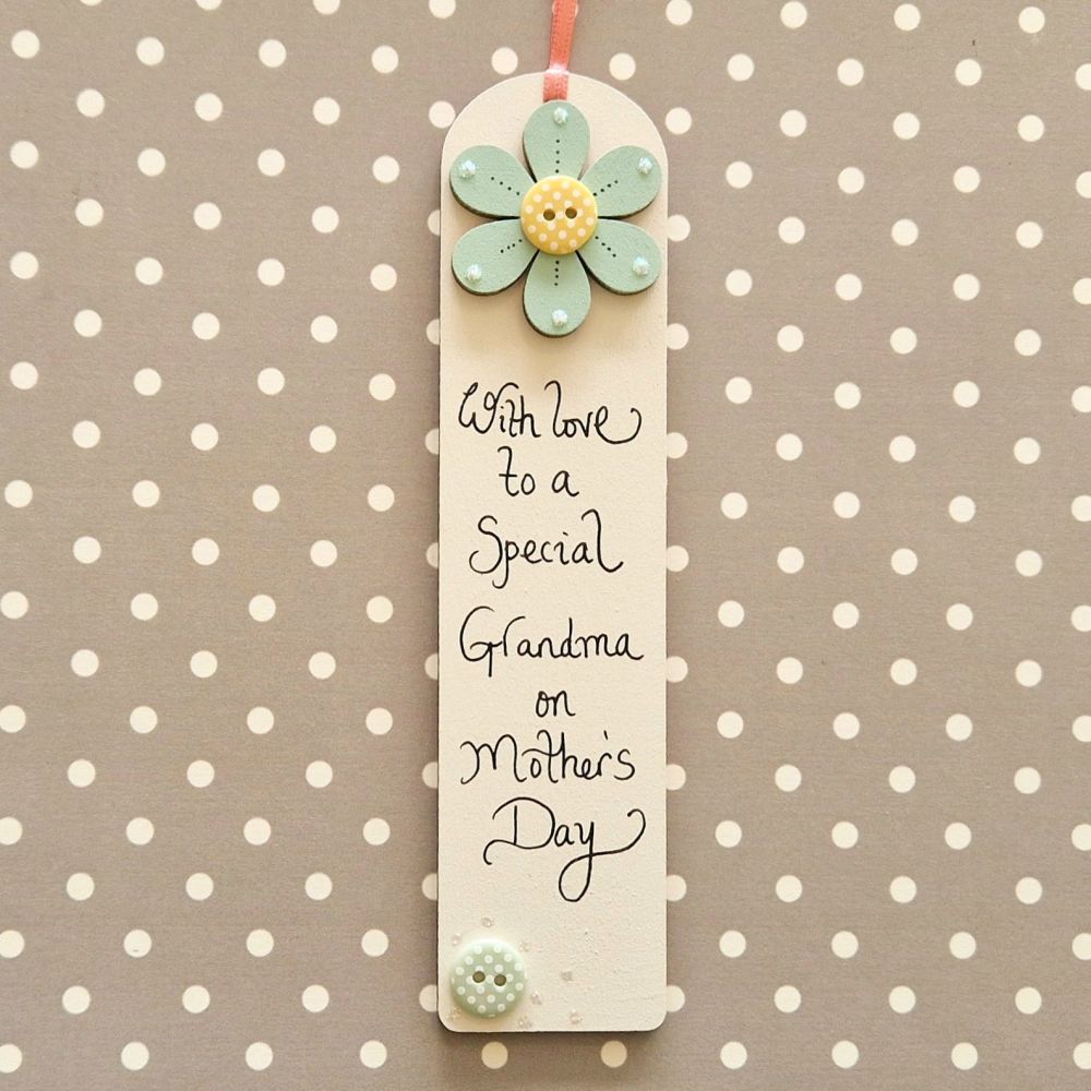 Bookmark with Green Flower