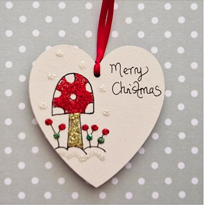 Mini Toadstool Heart