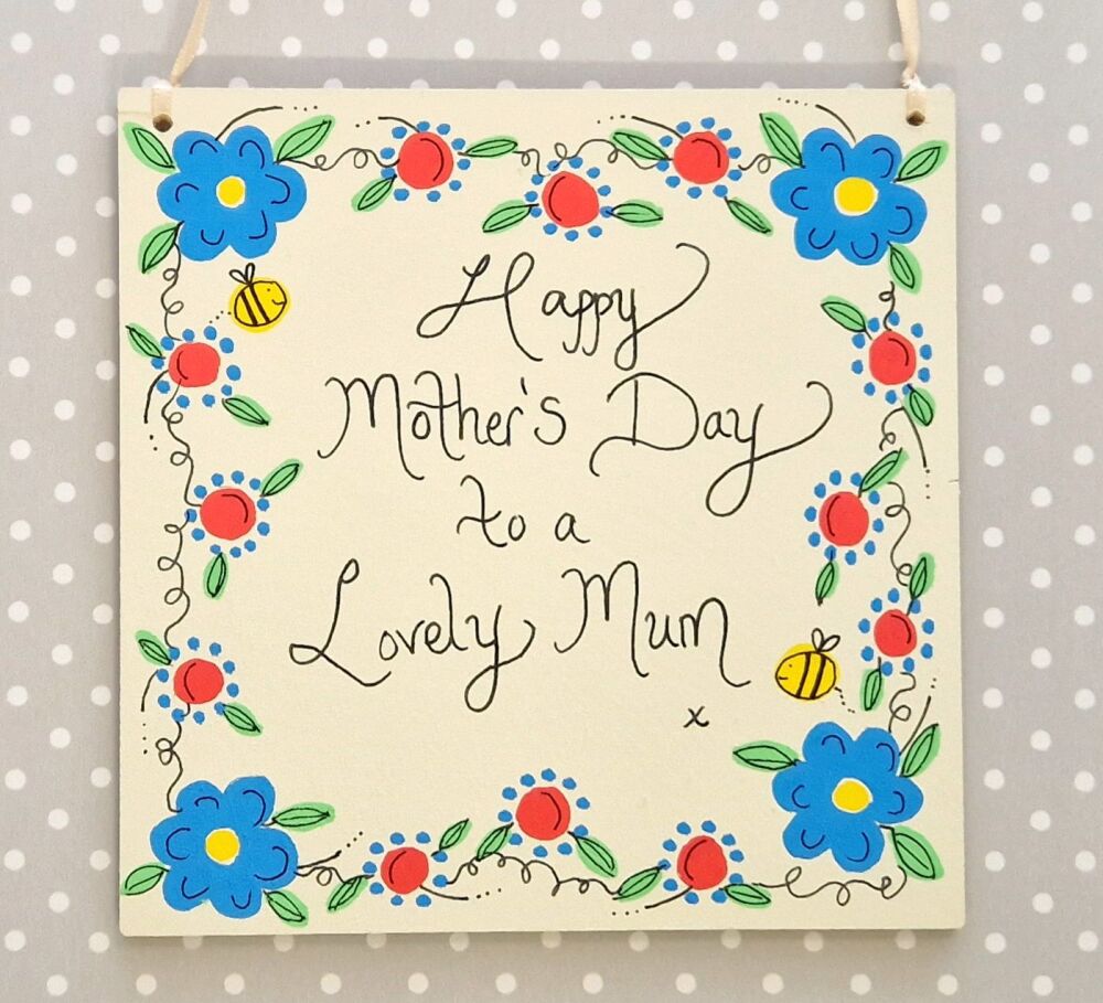 Bright Floral Bloom with Buzzy Bees Keepsake