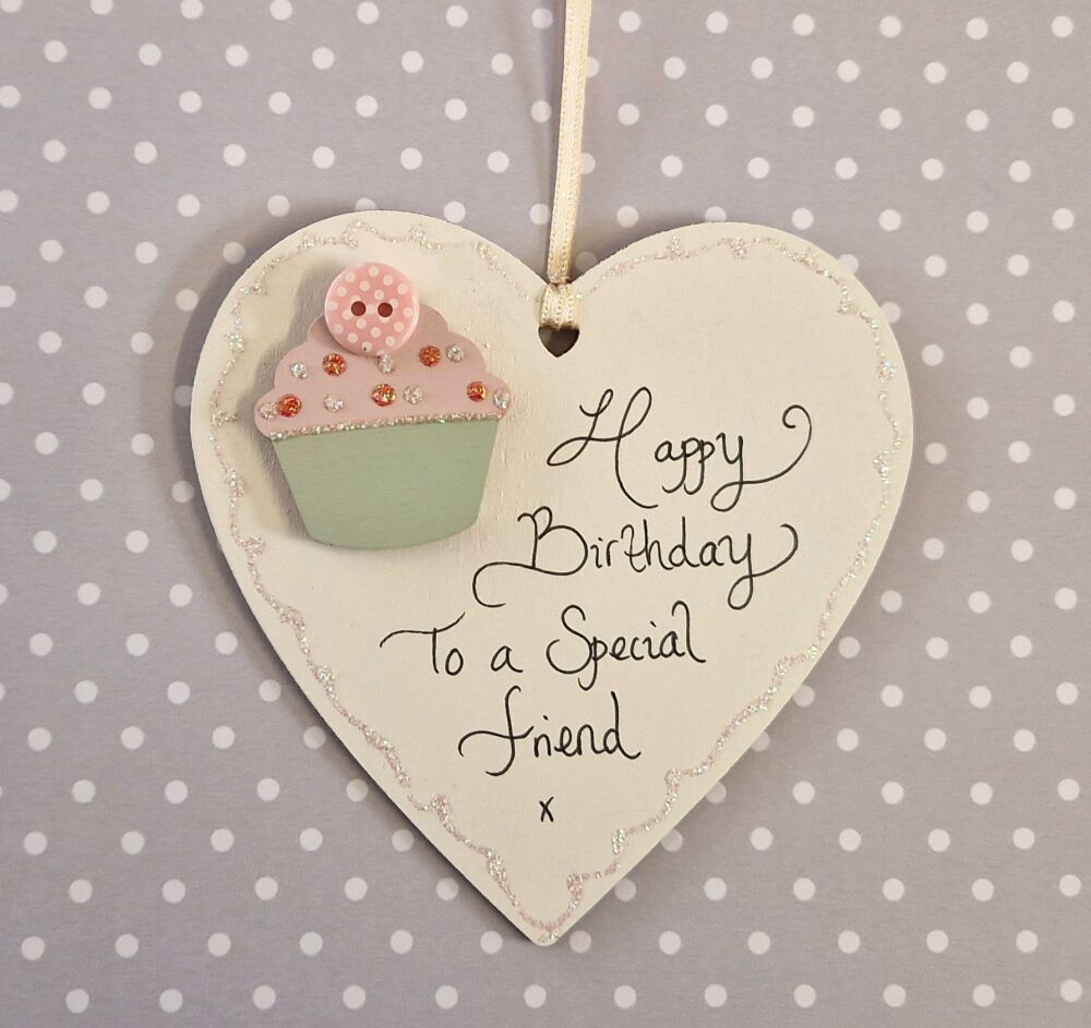 NEW...Mini Cupcake heart (Pink)