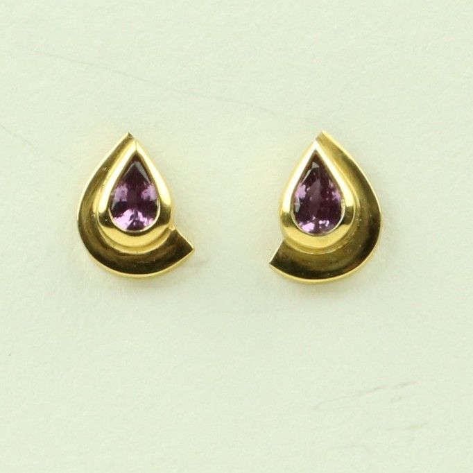 <!--003-->Gold Earrings