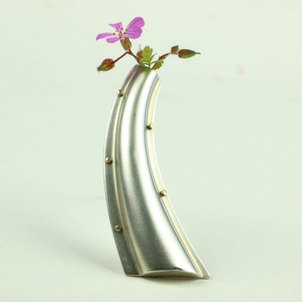 Riva Curved Brooch