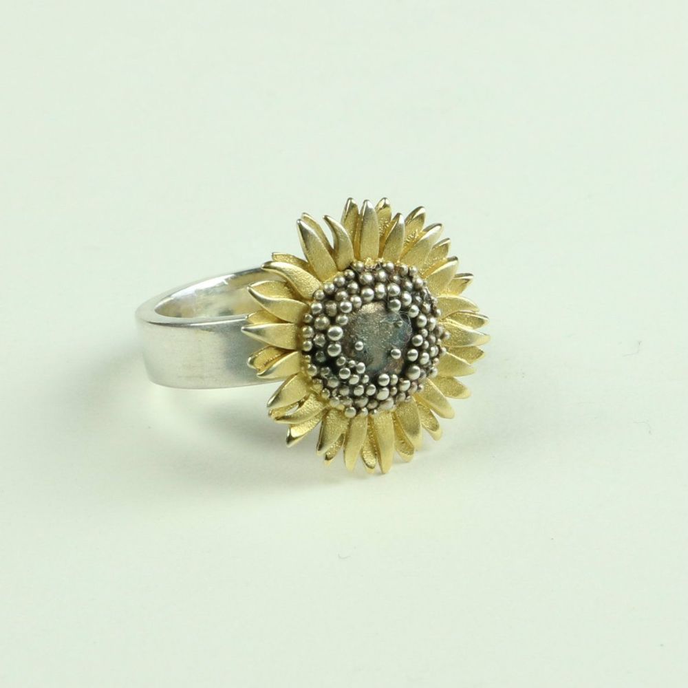  Medium Ring  SR 2