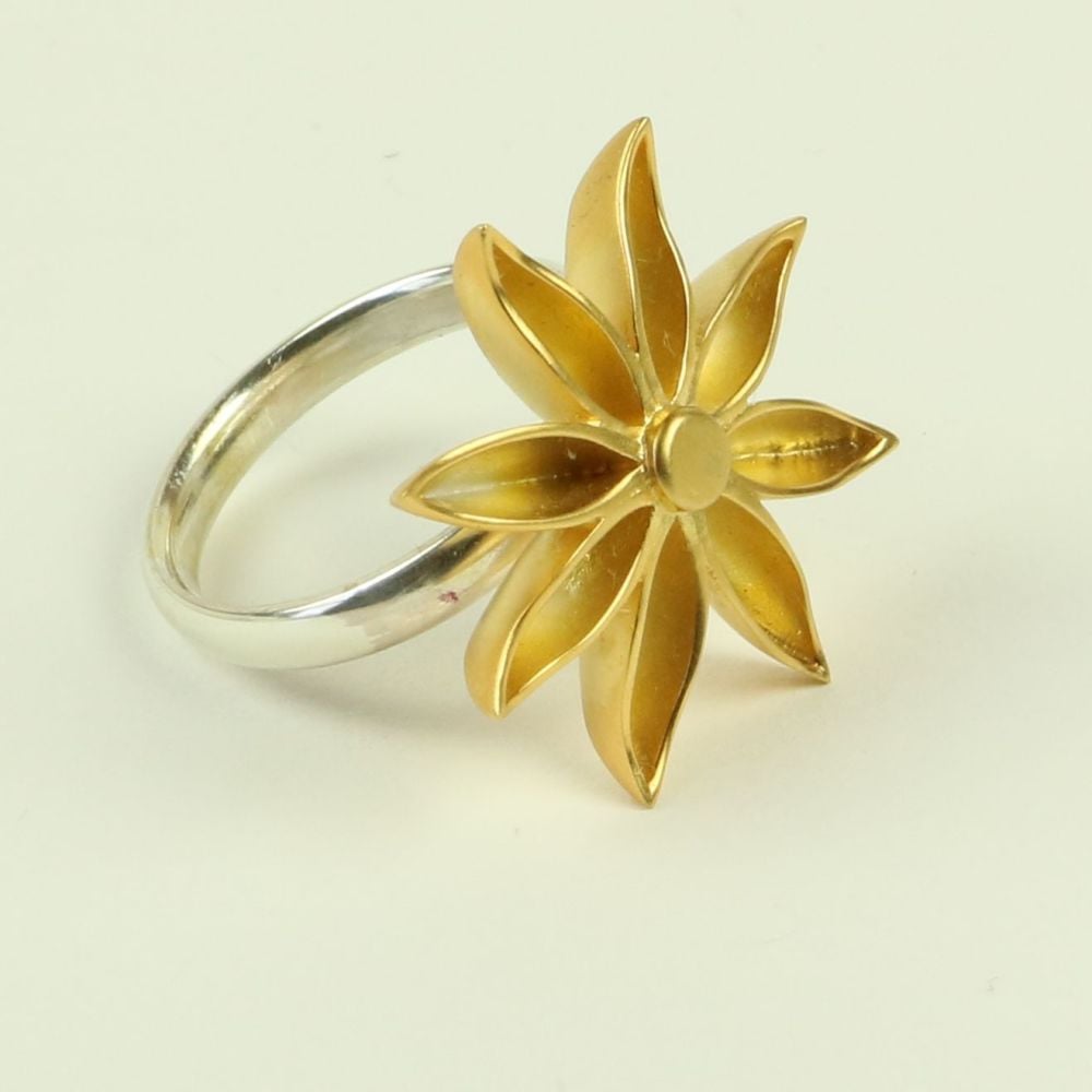 Star Anise Large Ring
