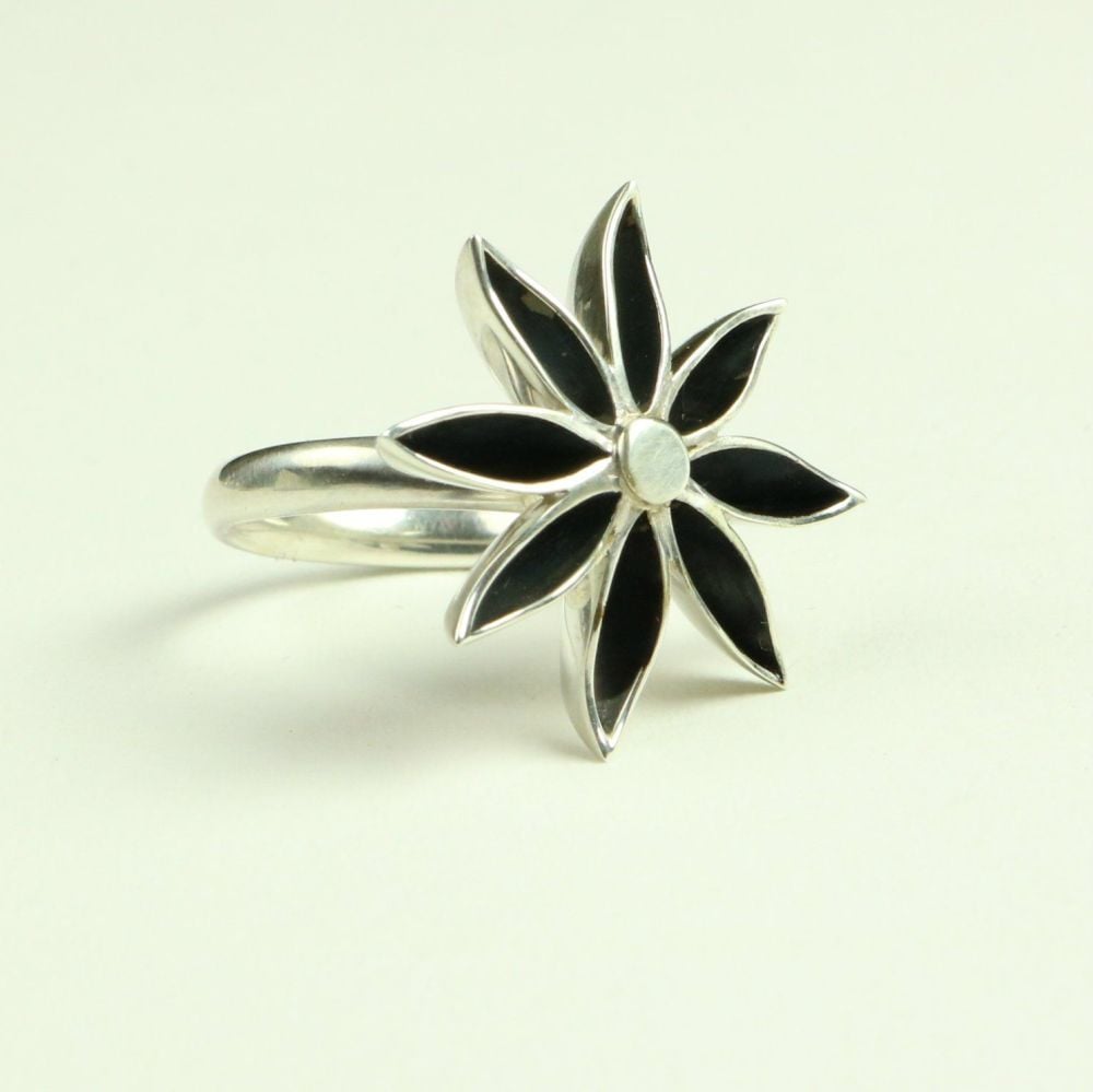 Star Anise Large Ring
