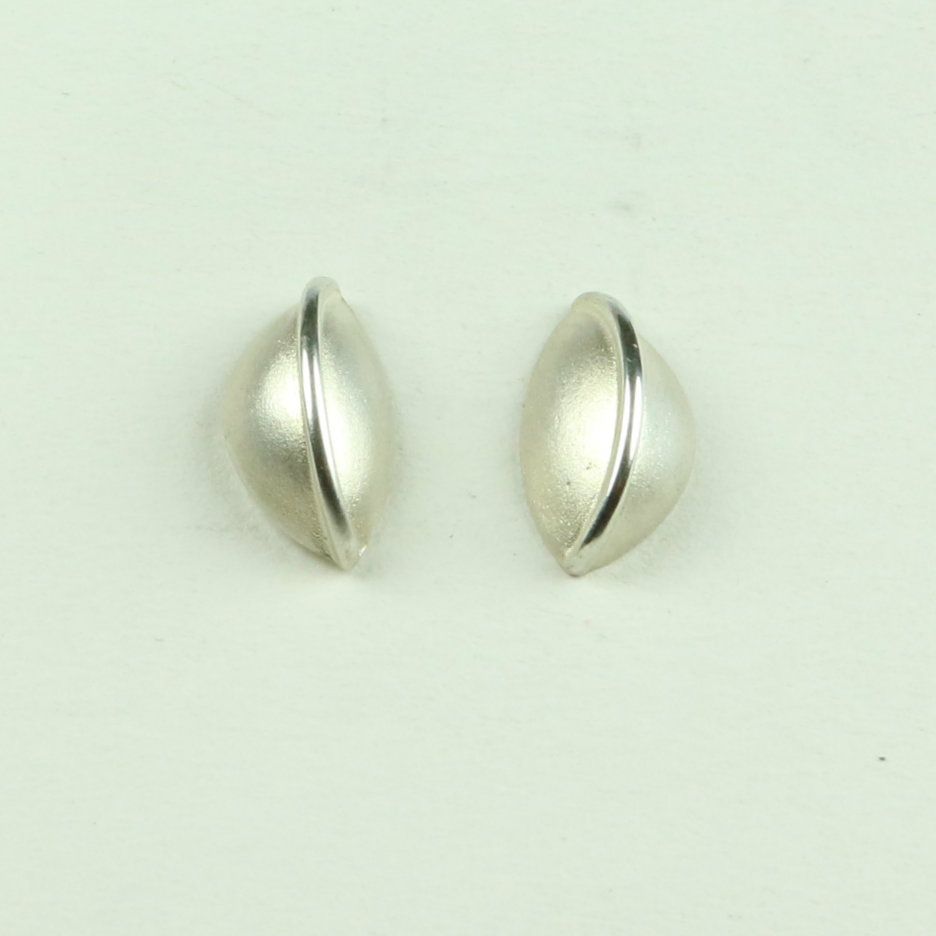 Small stud earrings