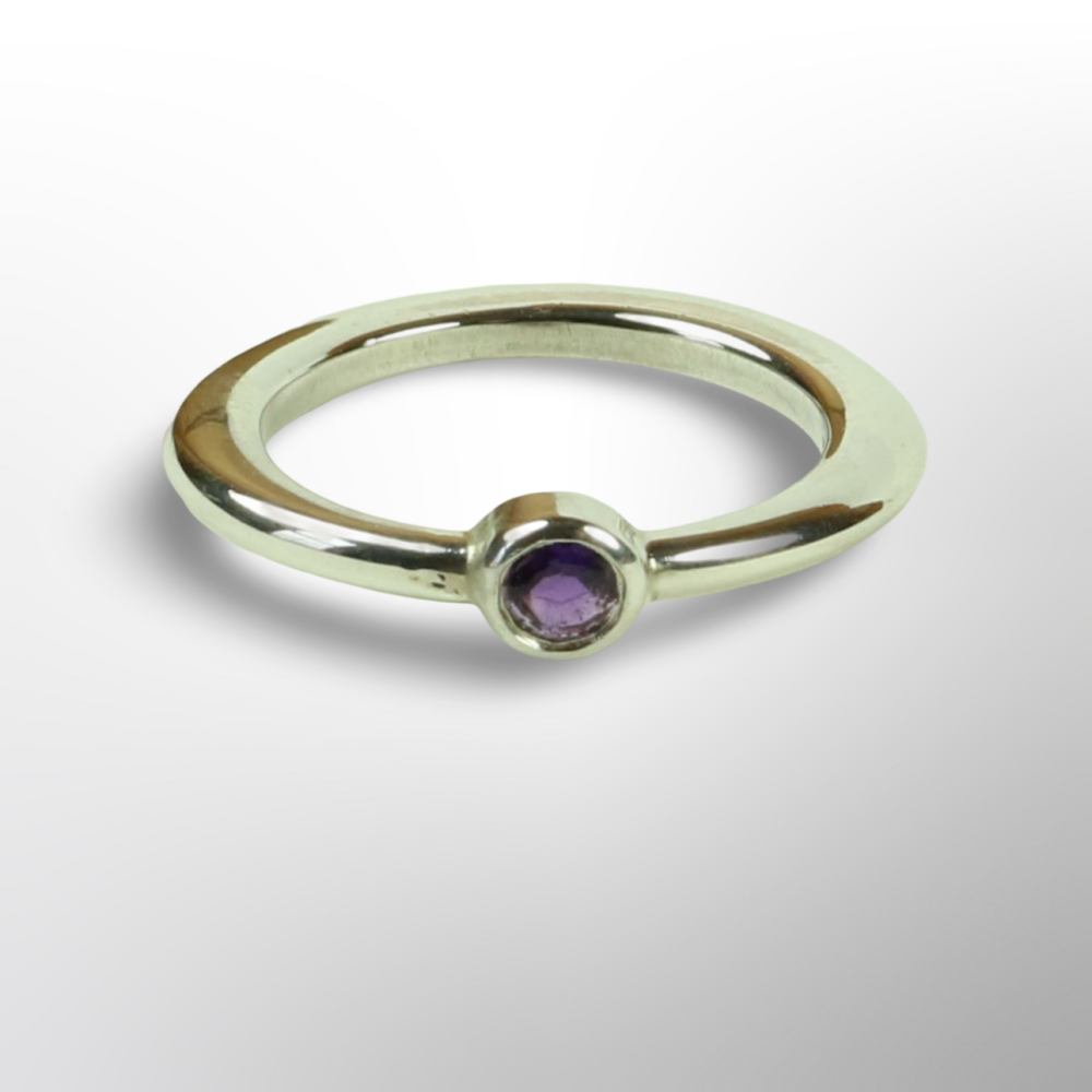 Halo Silver Ring with Amethyst