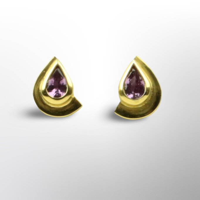 Stud Earrings with Dusky Pink Sapphires