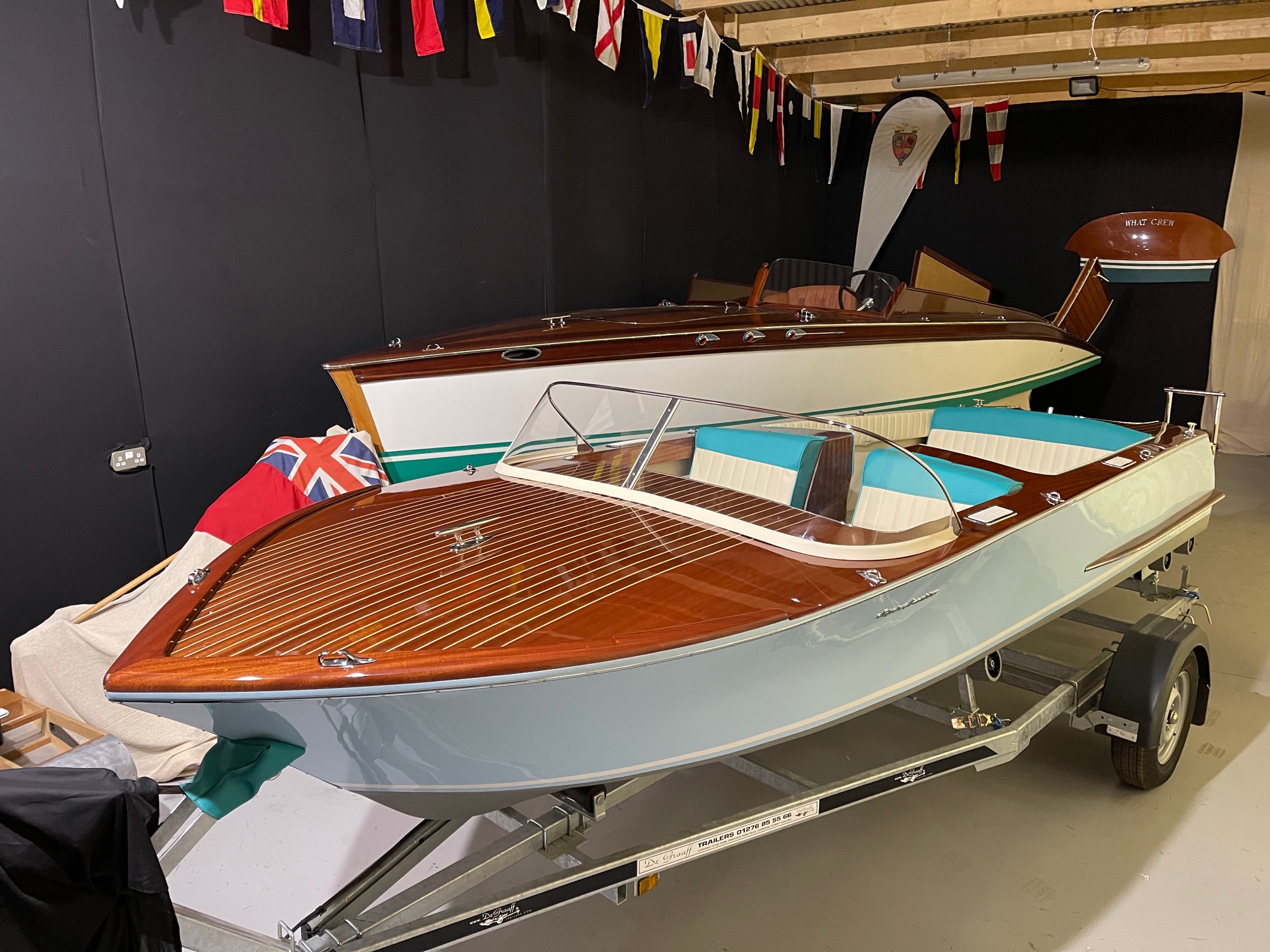 Classic, Luxury & Restored Speed Boats for Sale
