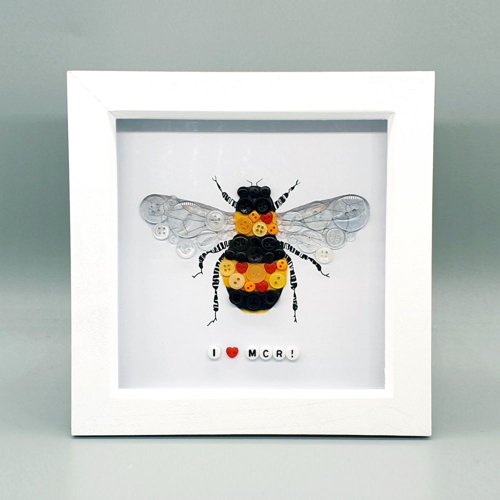 Small Bee Button Artwork
